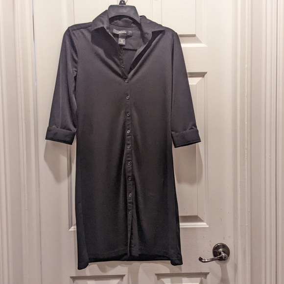 Express Dresses & Skirts - Express black dress with 3/4 sleeves size 3-4